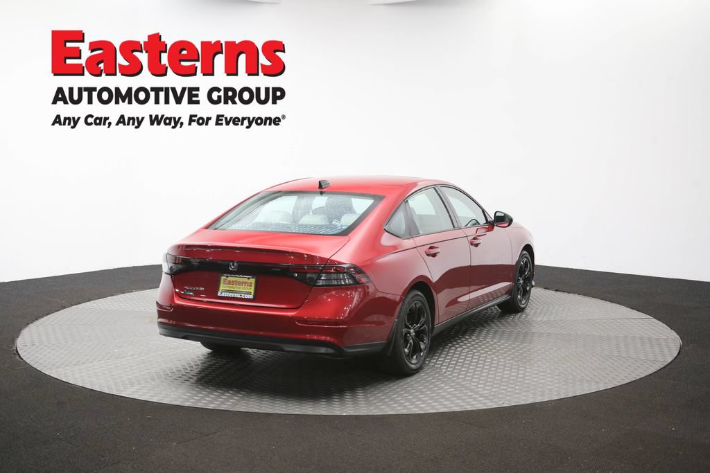 Used 2025 Honda Accord SE image 41