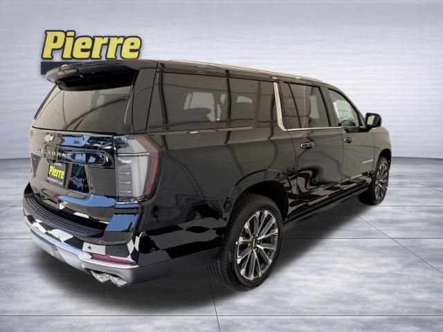 New 2026 Chevrolet Suburban High Country AWD/4WD image 8
