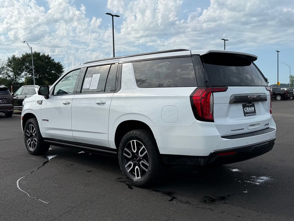Used 2023 GMC Yukon XL AT4 w/ AT4 Premium Package AWD/4WD image 7