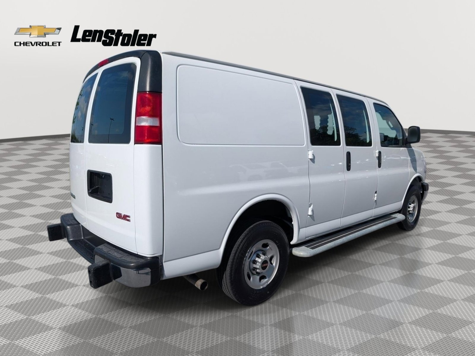Used 2024 GMC Savana 2500 w/ Driver Convenience Package RWD image 5