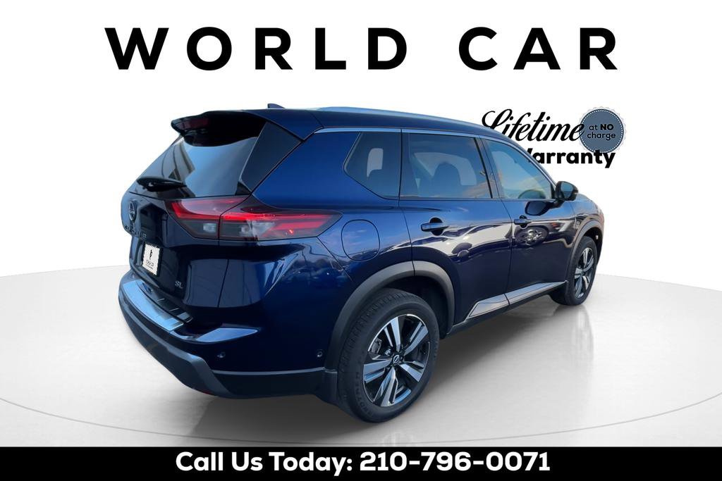 Used 2024 Nissan Rogue SL w/ SL Premium Package image 8