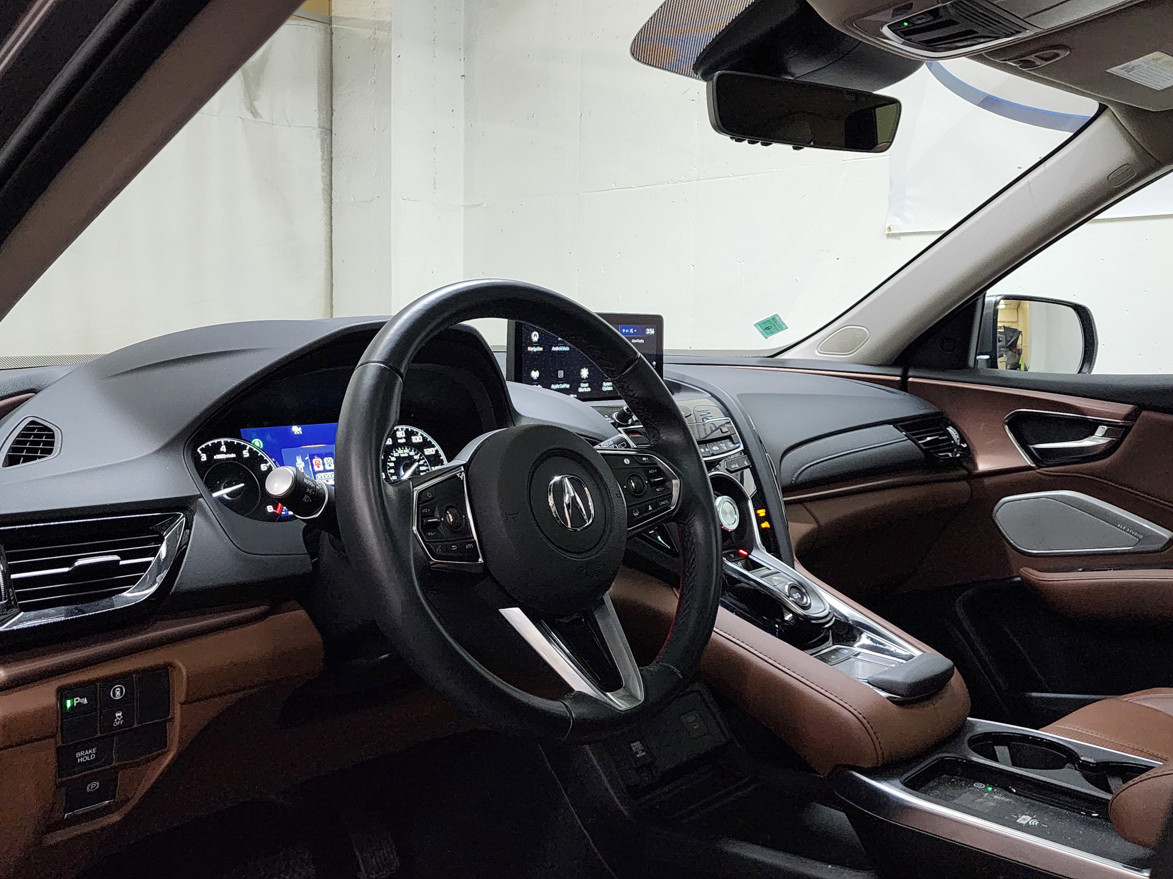 Used 2025 Acura RDX SH-AWD w/ Technology Package image 13