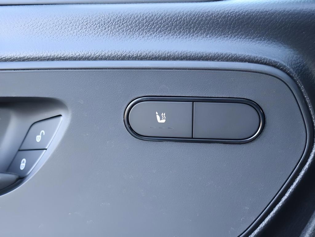 Used 2024 Mercedes-Benz Sprinter 3500 image 38