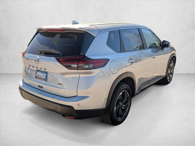 Used 2024 Nissan Rogue SV FWD image 5