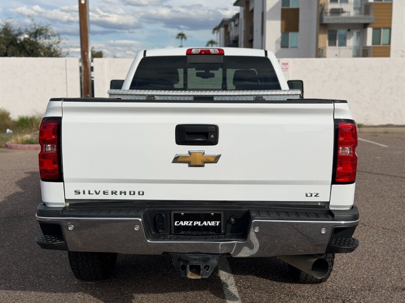 Used 2016 Chevrolet Silverado 3500 LTZ AWD/4WD image 6