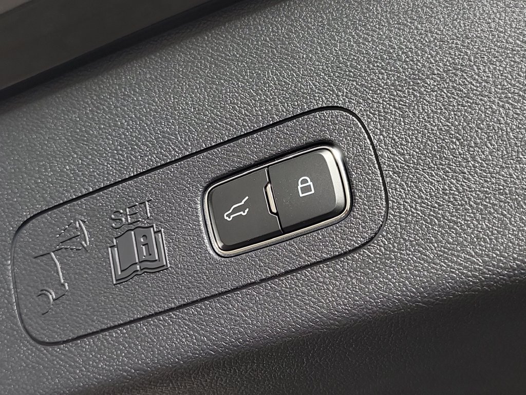 New 2027 Lincoln Aviator Reserve w/ Luxury Package RWD image 7