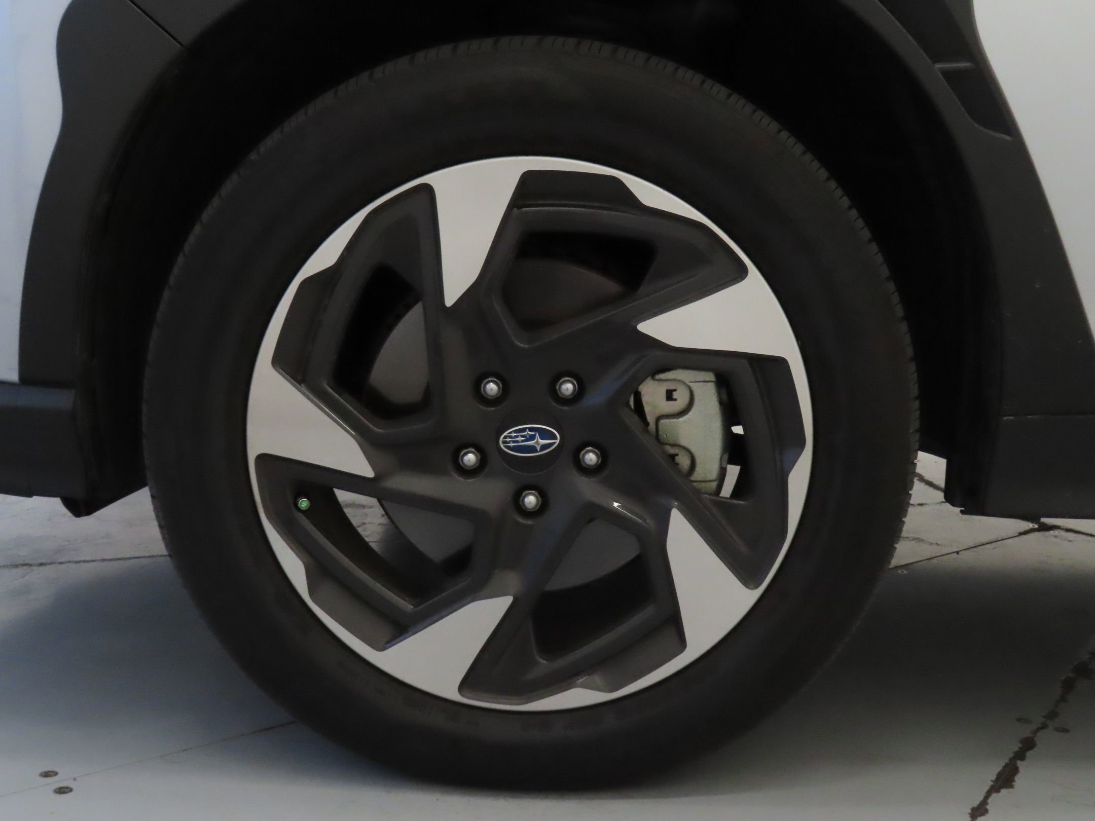 Certified 2025 Subaru Crosstrek 2.5i Limited w/ Crosstrek Mirror Package AWD/4WD image 25