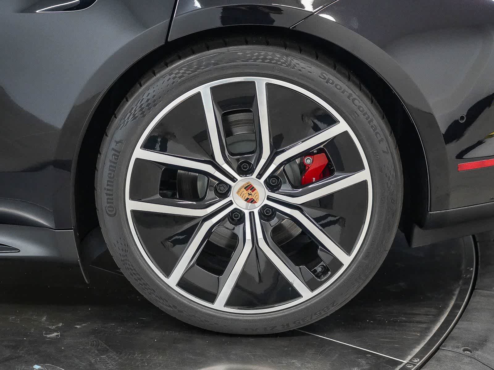 New 2026 Porsche Taycan 4S AWD/4WD image 14