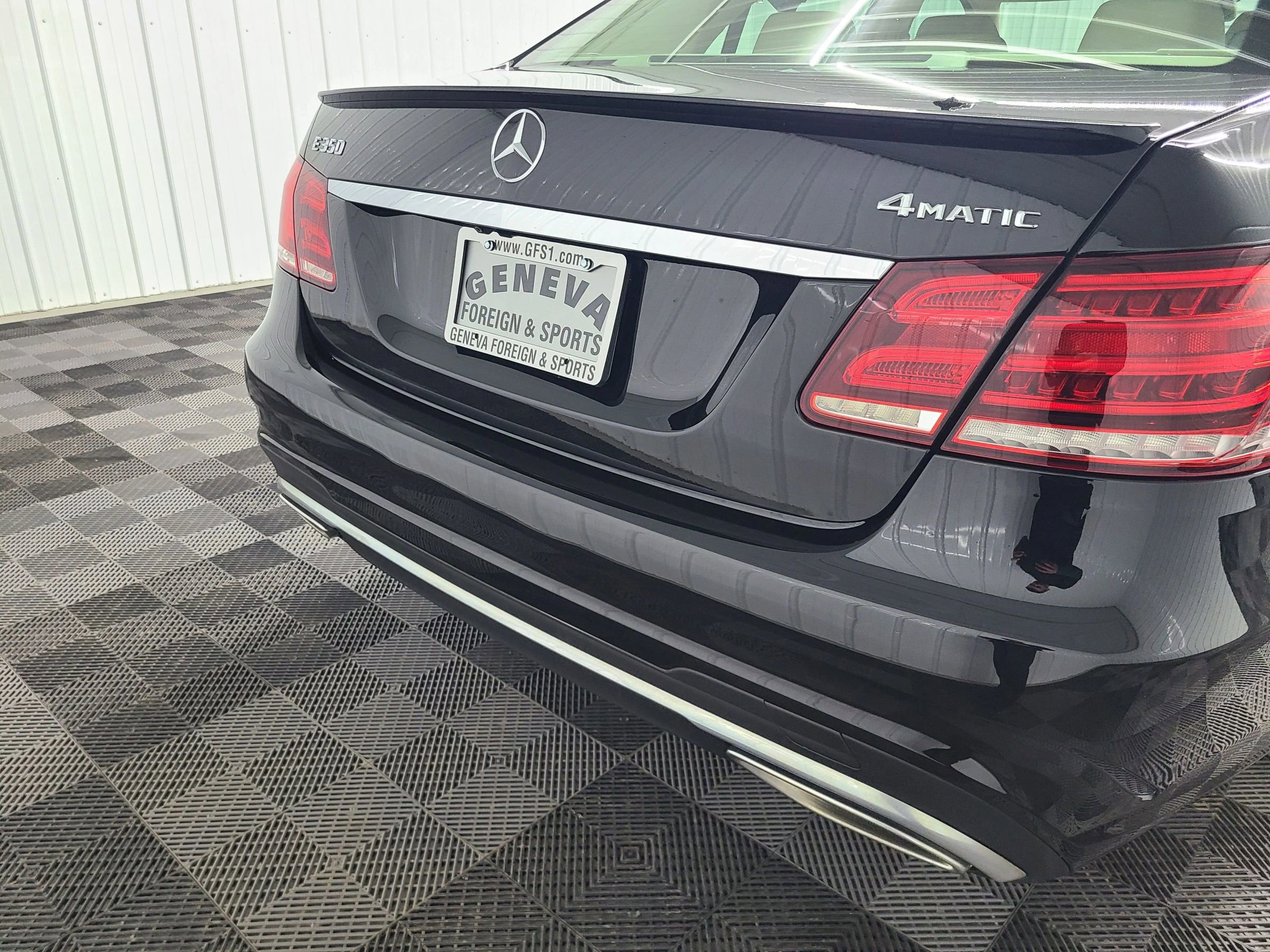 Used 2014 Mercedes-Benz E 350 4MATIC Sedan image 19