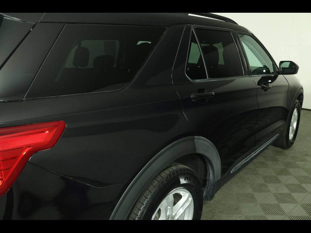 Used 2022 Ford Explorer XLT AWD/4WD image 19