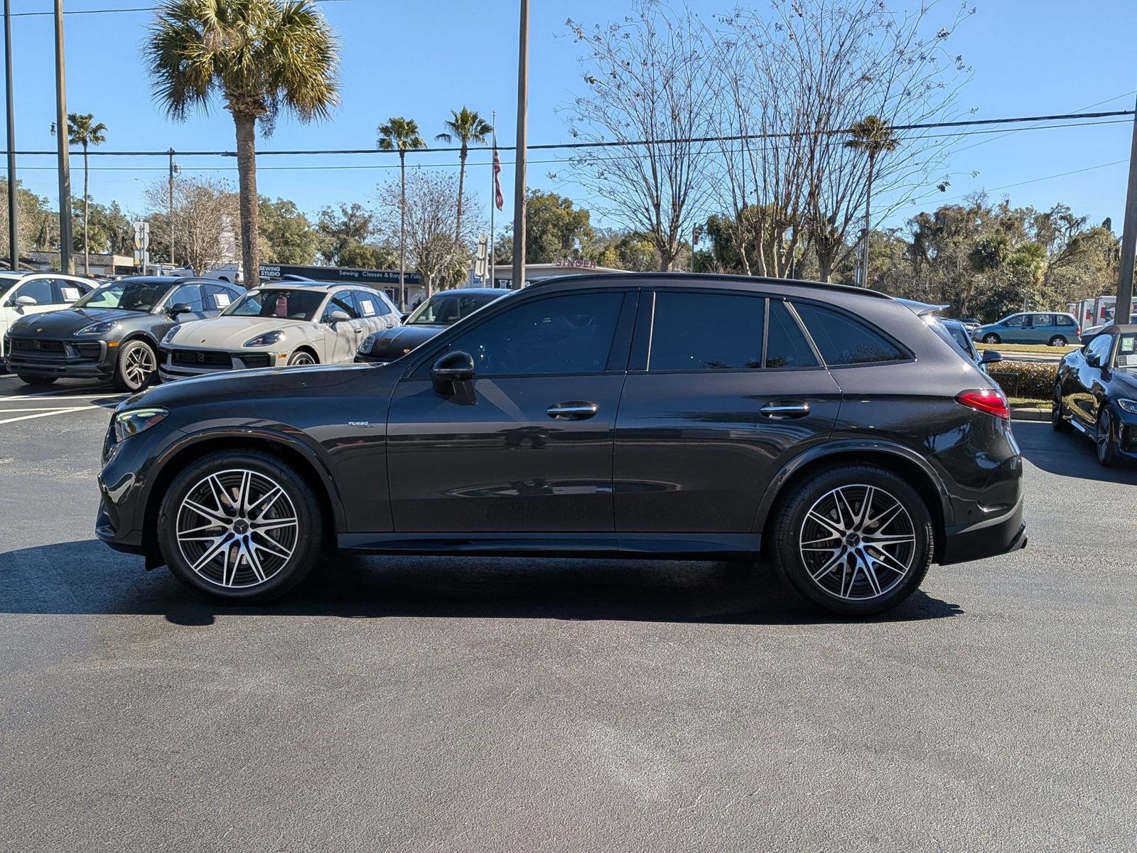 Used 2024 Mercedes-Benz GLC 43 AMG 4MATIC image 2