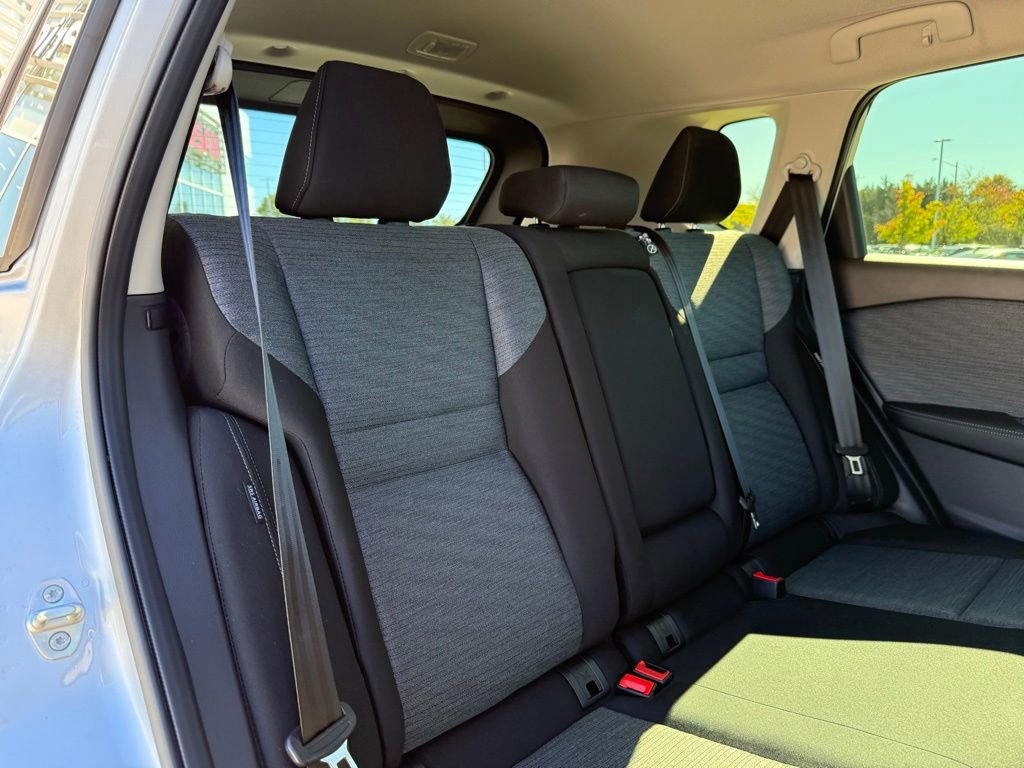 Certified 2023 Nissan Rogue SV image 29