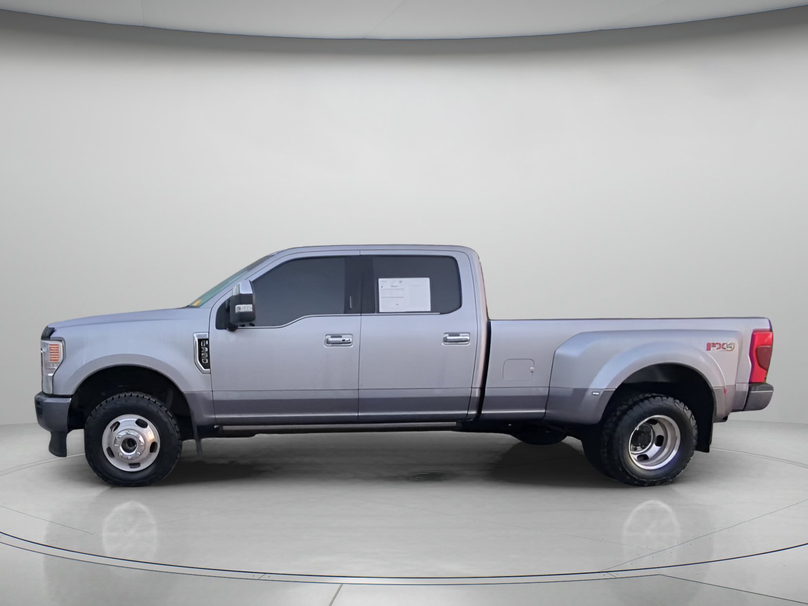Certified 2021 Ford F350 Platinum AWD/4WD image 16