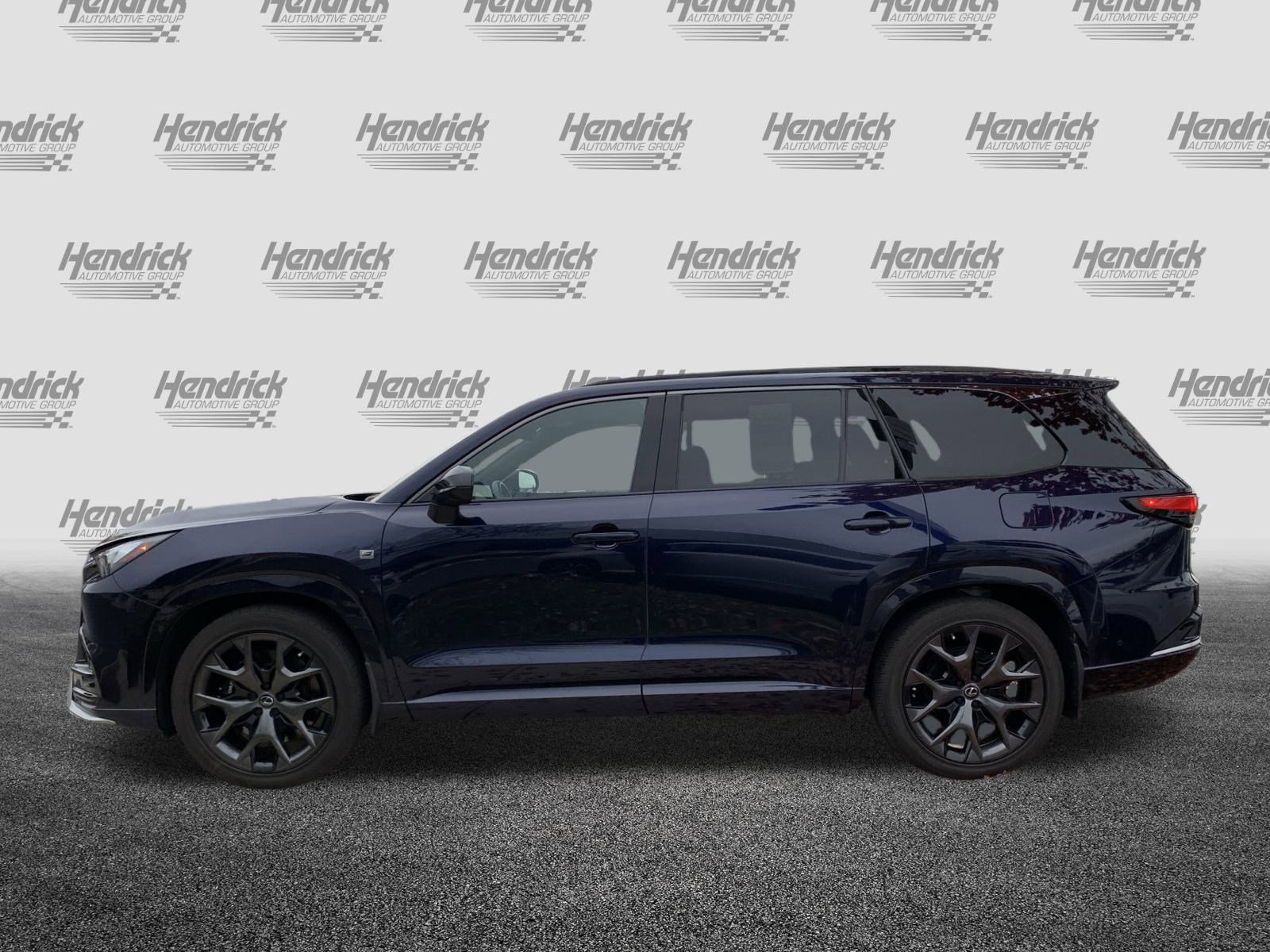 Used 2024 Lexus TX 500h AWD w/ Technology Package image 7