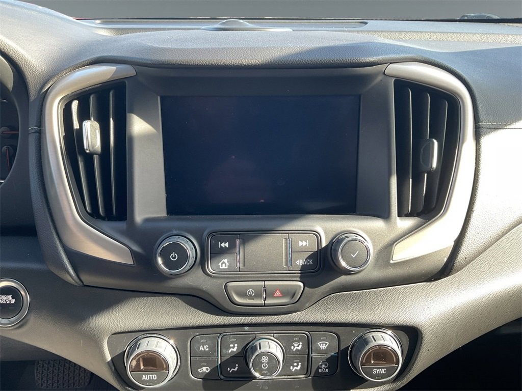 Used 2023 GMC Terrain Denali w/ Black Diamond Edition image 11