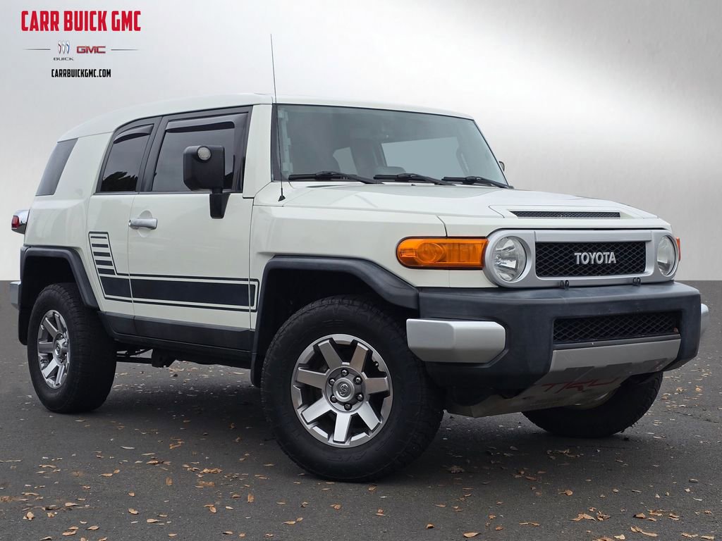 Used 2014 Toyota FJ Cruiser 4WD w/ Convenience Package 360° Tour