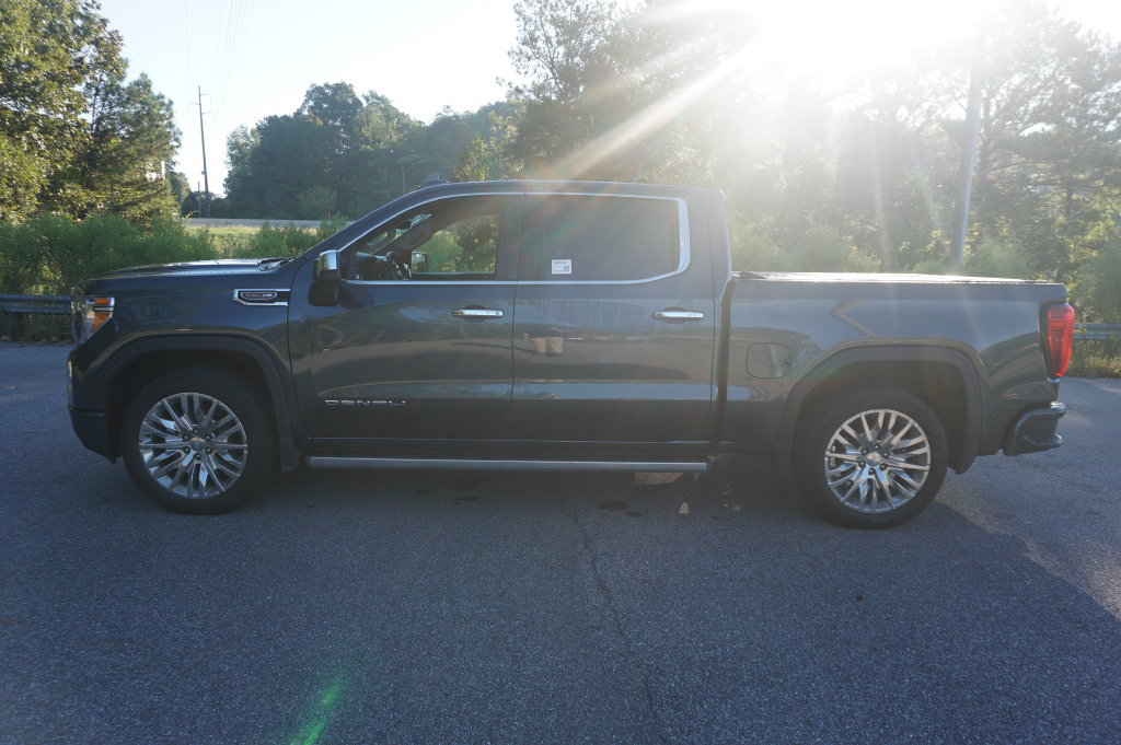 Used 2019 GMC Sierra 1500 Denali w/ Denali Ultimate Package AWD/4WD image 19