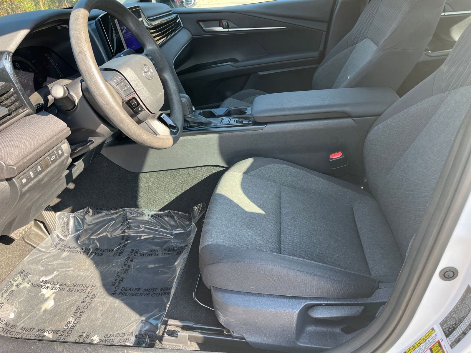 Used 2025 Toyota Camry LE image 22