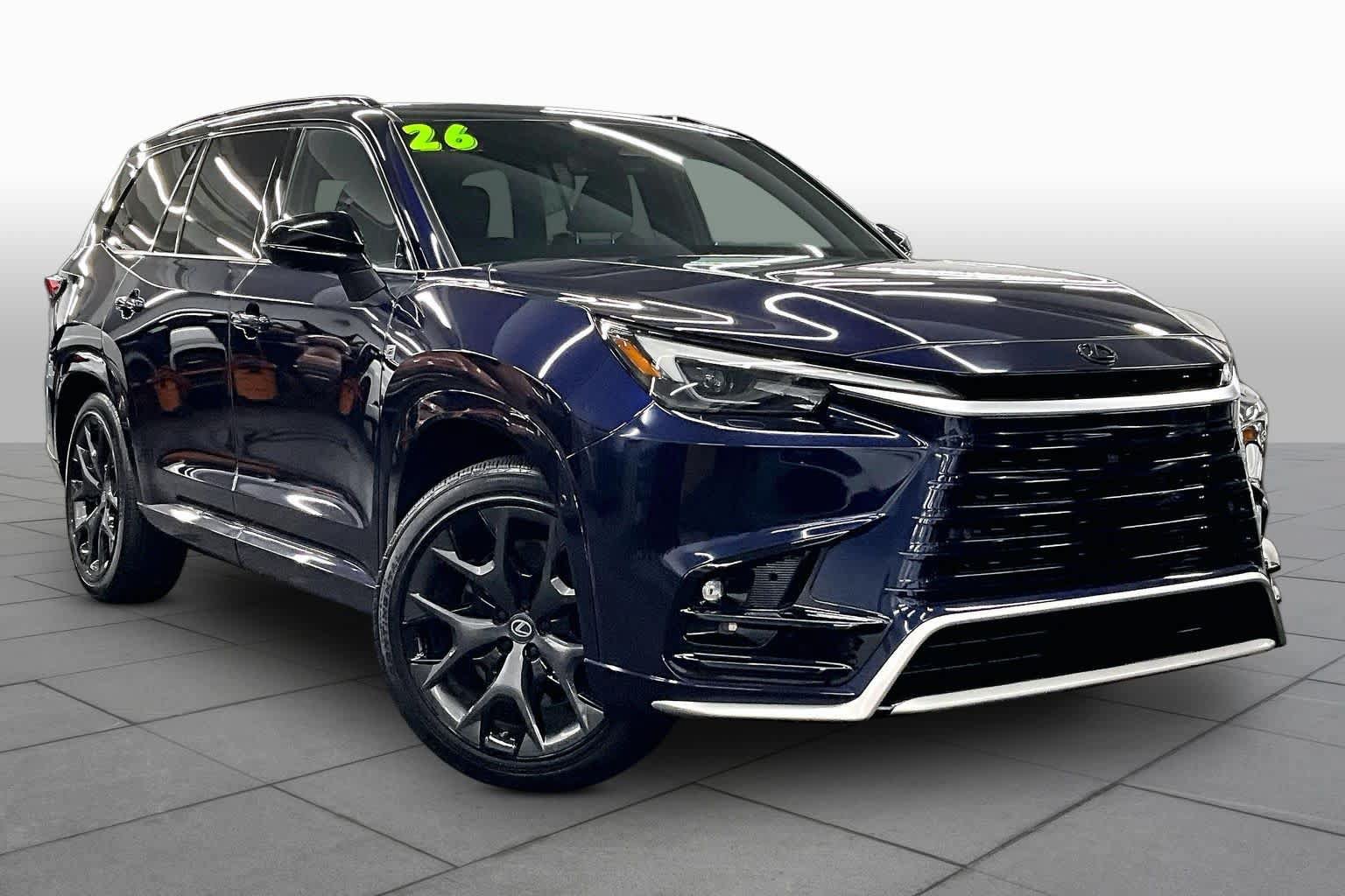 New 2026 Lexus TX 500h AWD image 2