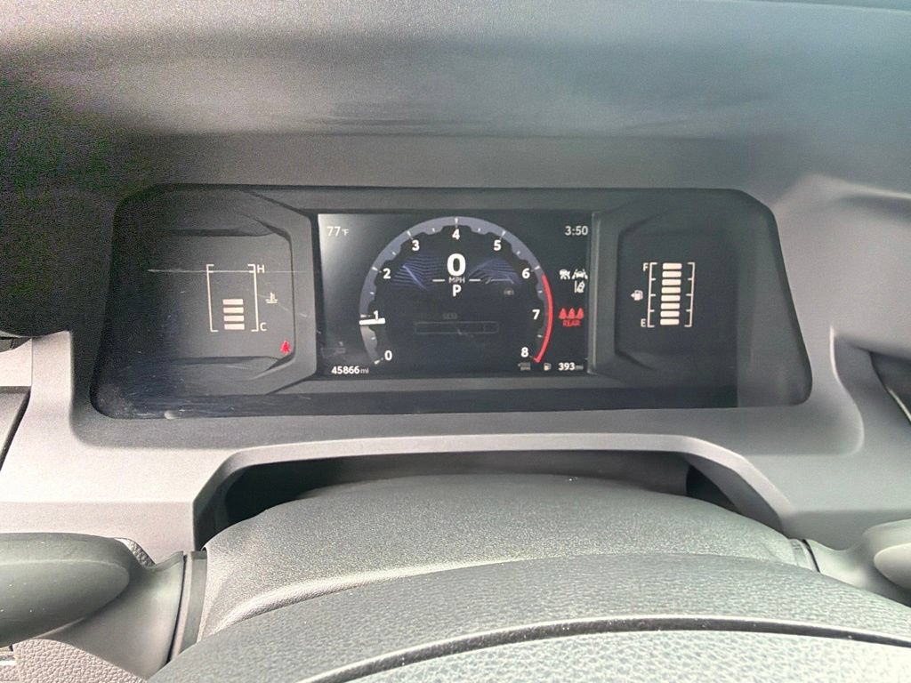 Certified 2024 Toyota Tacoma SR AWD/4WD image 33