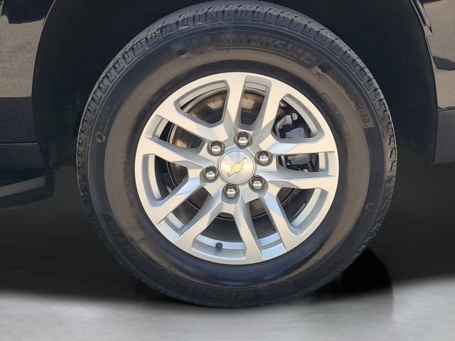 Used 2024 Chevrolet Suburban LT AWD/4WD image 35