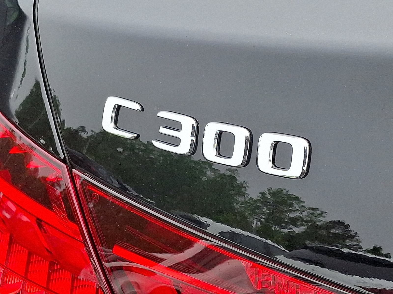 Certified 2025 Mercedes-Benz C 300 4MATIC Sedan image 31