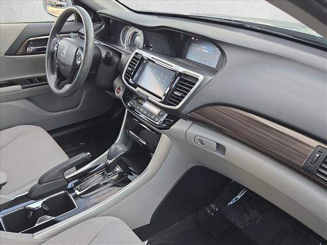 Used 2017 Honda Accord EX image 22