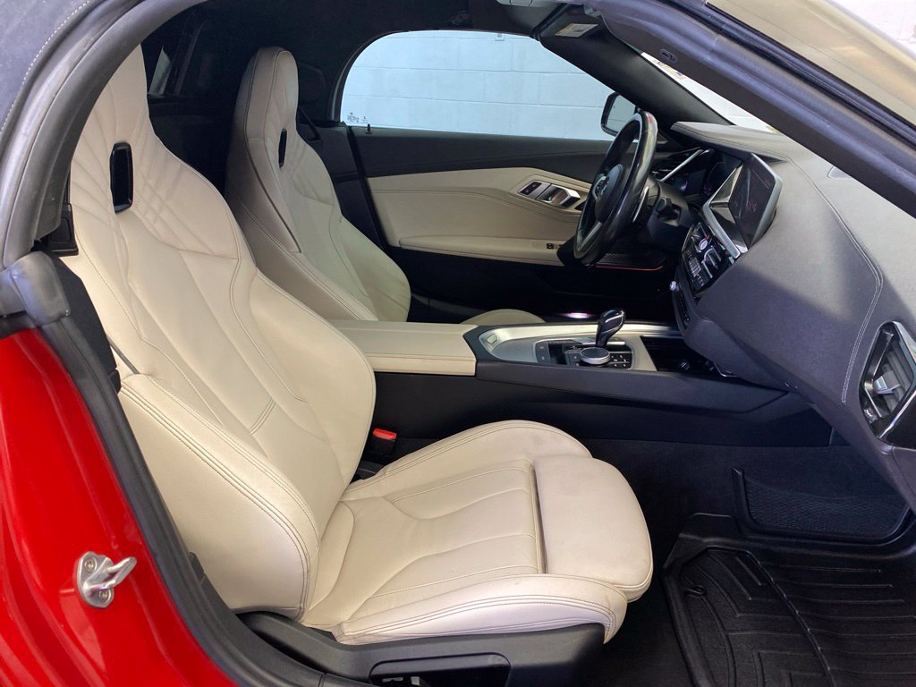 Used 2019 BMW Z4 sDrive30i w/ M Sport Package RWD image 16