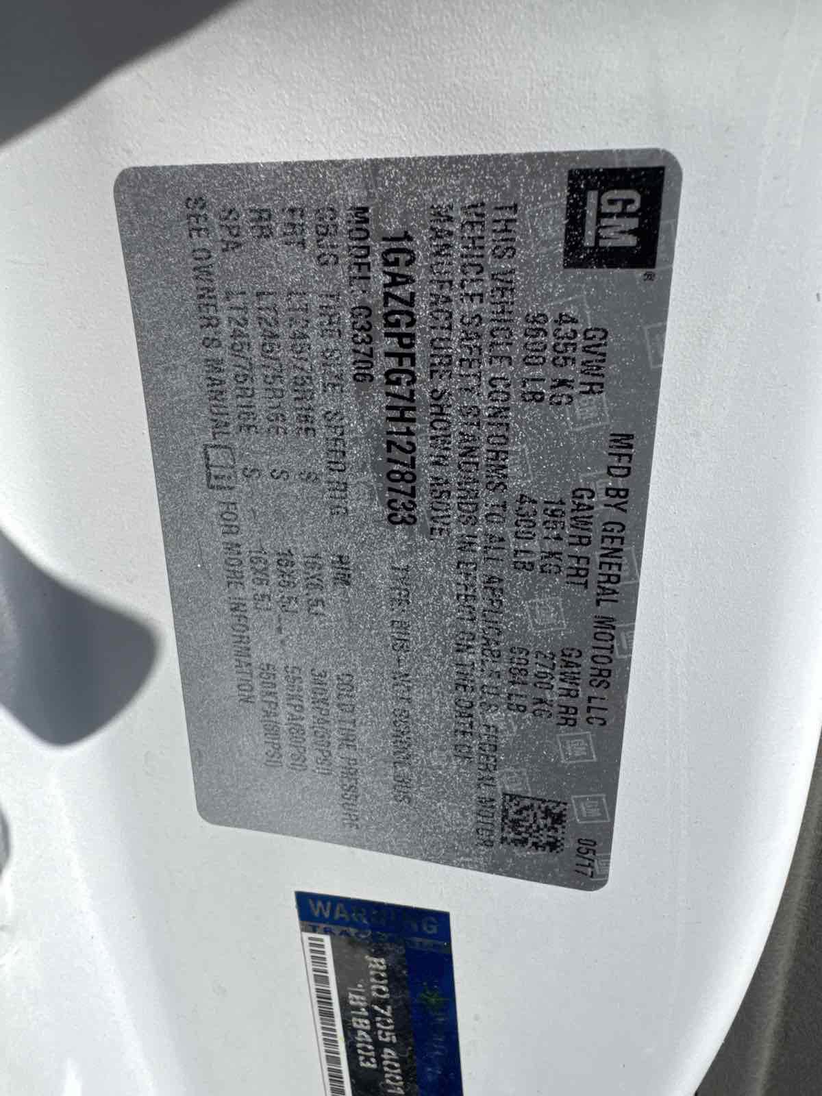 Used 2017 Chevrolet Express 3500 LT w/ LT Preferred Equipment Group image 16