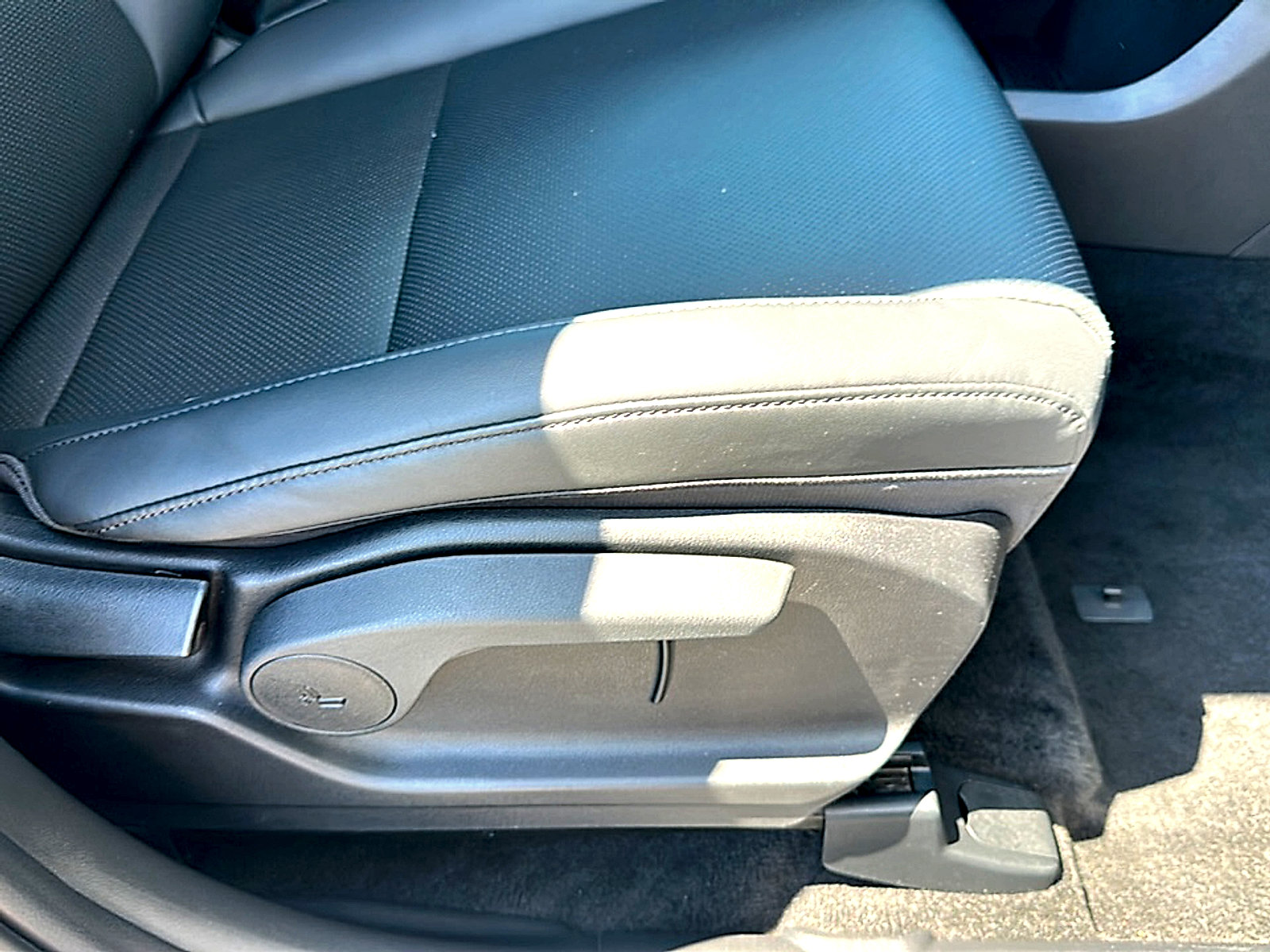 Used 2025 Hyundai Santa Fe SEL AWD/4WD image 26