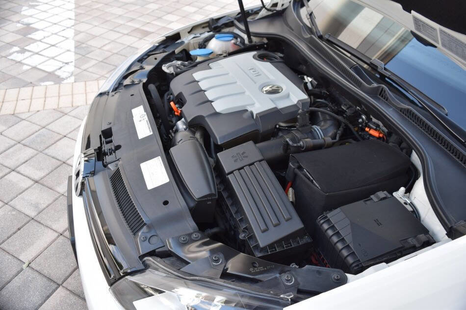 Used 2013 Volkswagen Golf TDI image 93