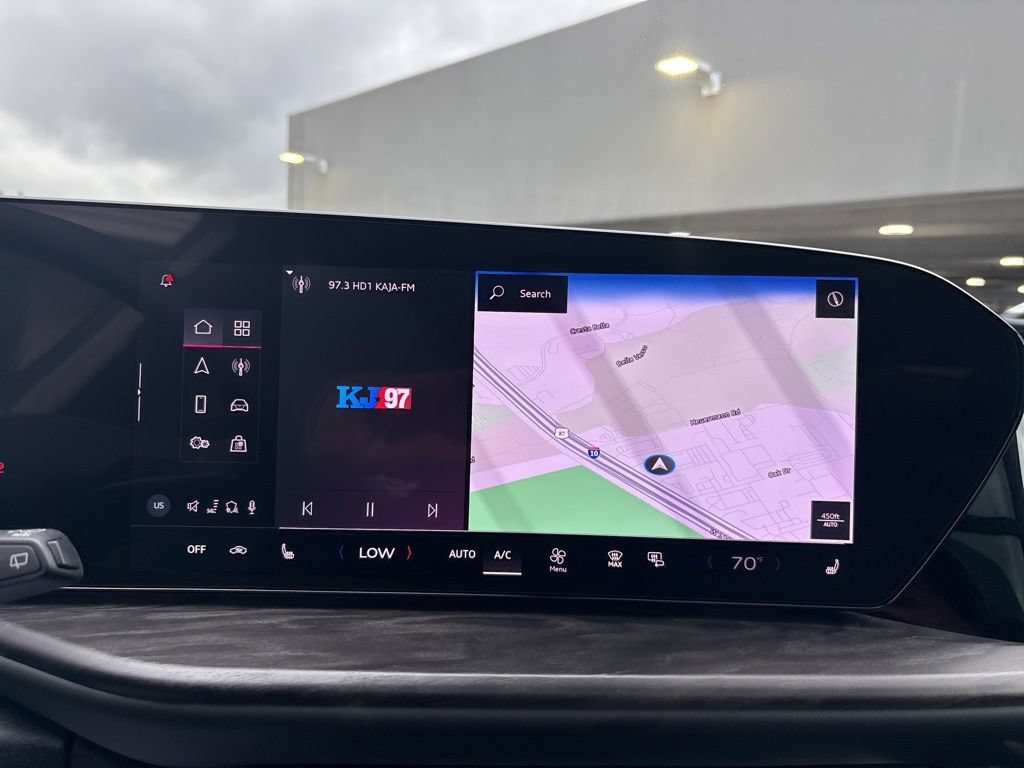 Certified 2025 Audi Q5 Premium Plus w/ Premium Plus AWD/4WD image 17