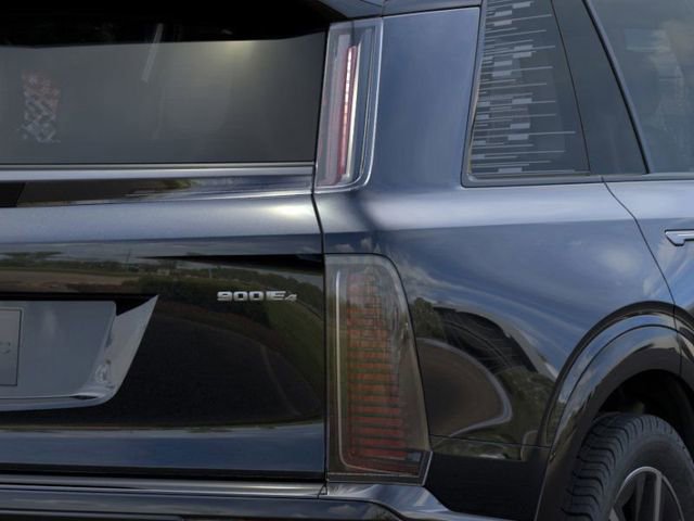 New 2026 Cadillac Vistiq Luxury w/ LPO, Floor Liner Package AWD/4WD image 11