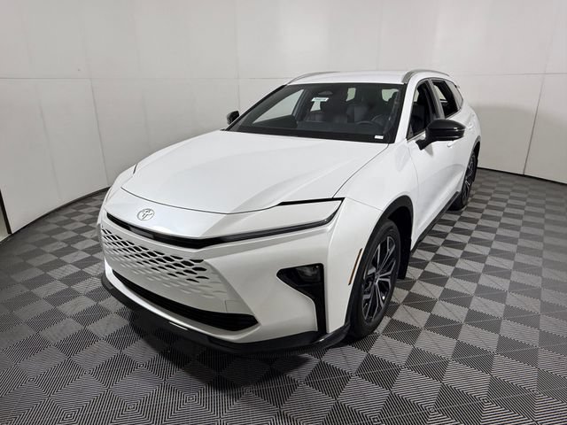 New 2026 Toyota Crown Signia AWD/4WD image 3