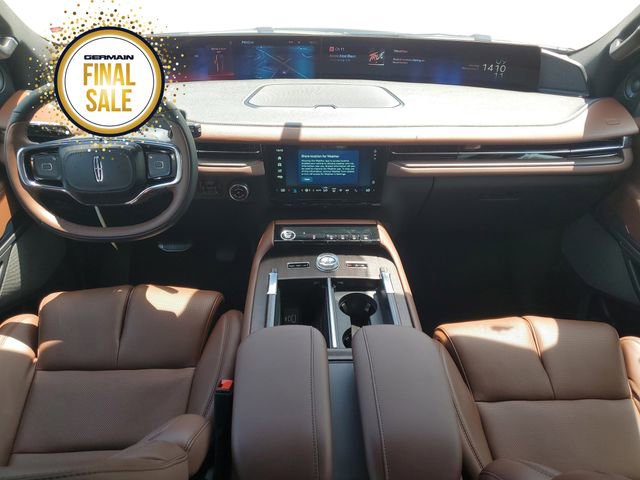 New 2025 Lincoln Navigator Reserve image 15