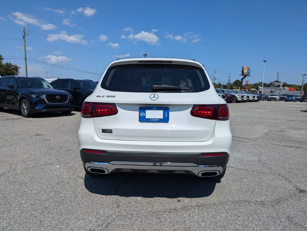 Used 2022 Mercedes-Benz GLC 300 image 5