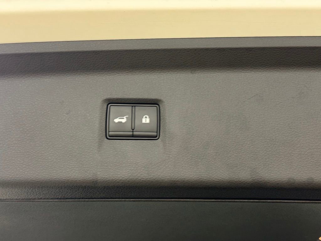 Used 2023 INFINITI QX60 Luxe w/ Cargo Package image 25