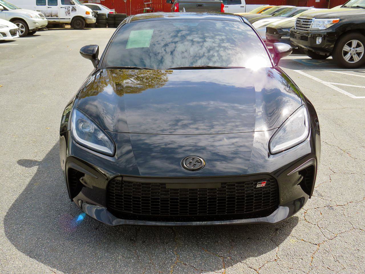 Used 2024 Toyota GR86 RWD image 4
