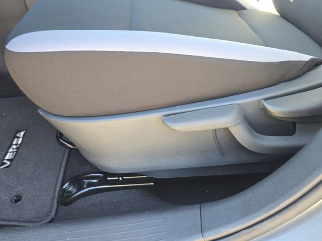 New 2025 Nissan Versa S w/ Trunk Package FWD image 22