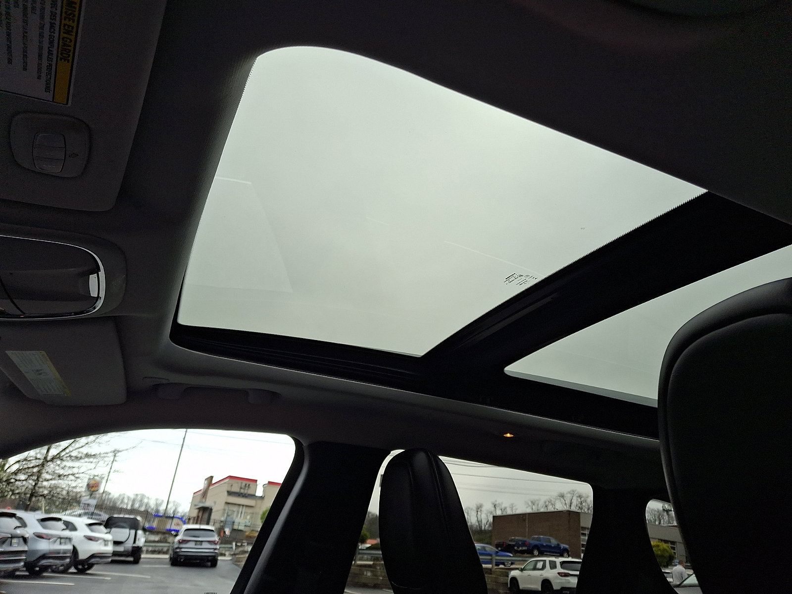 Used 2020 Jeep Cherokee Latitude Lux w/ Comfort/Convenience Group image 16