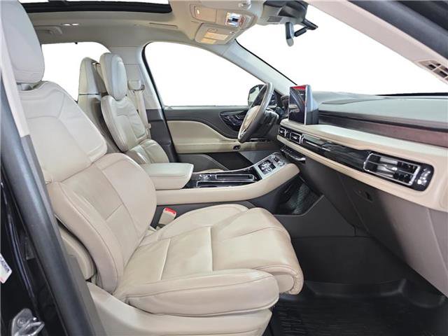 Used 2021 Lincoln Aviator Reserve w/ Equipment Group 201A image 14