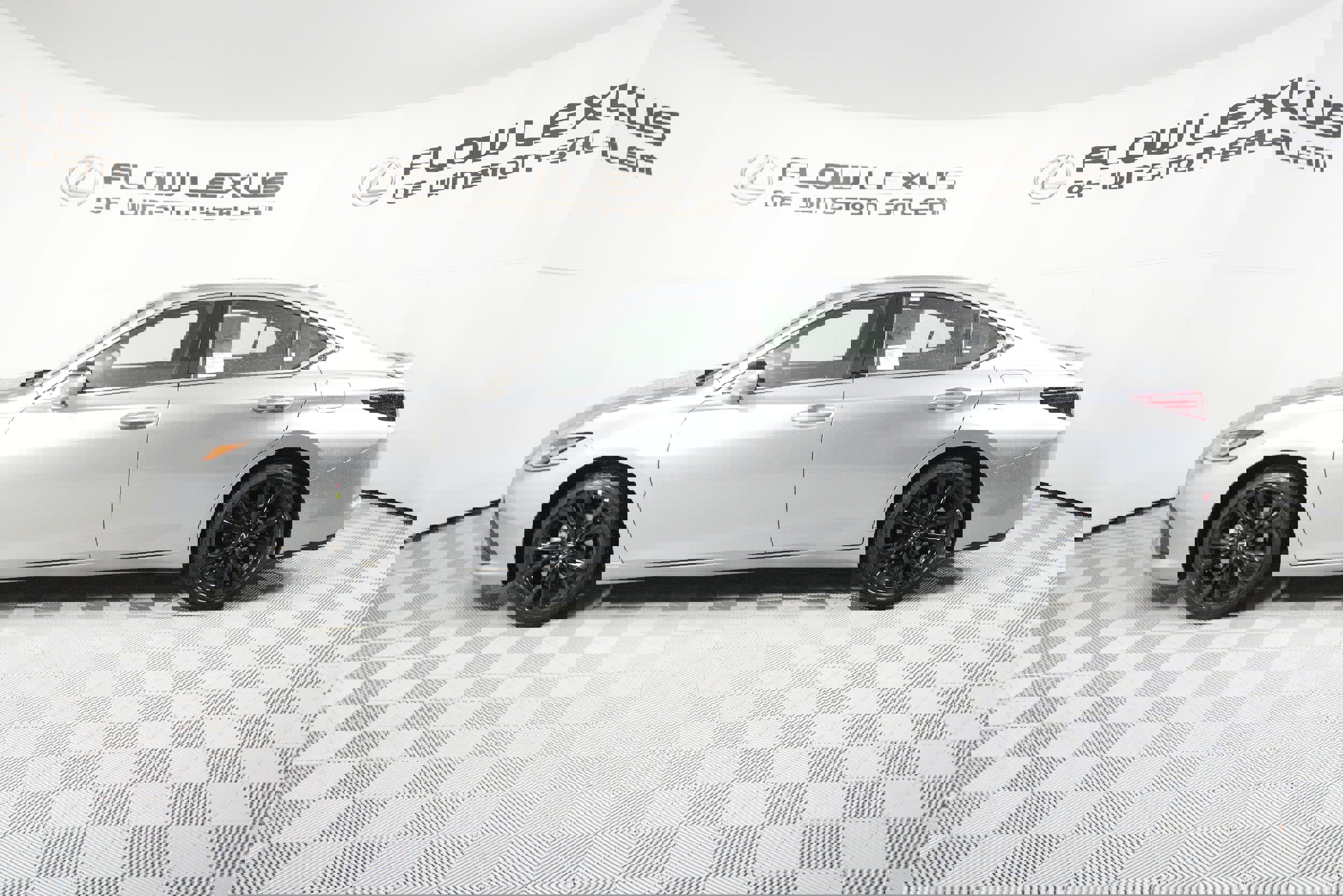 New 2025 Lexus ES 350 F Sport image 4