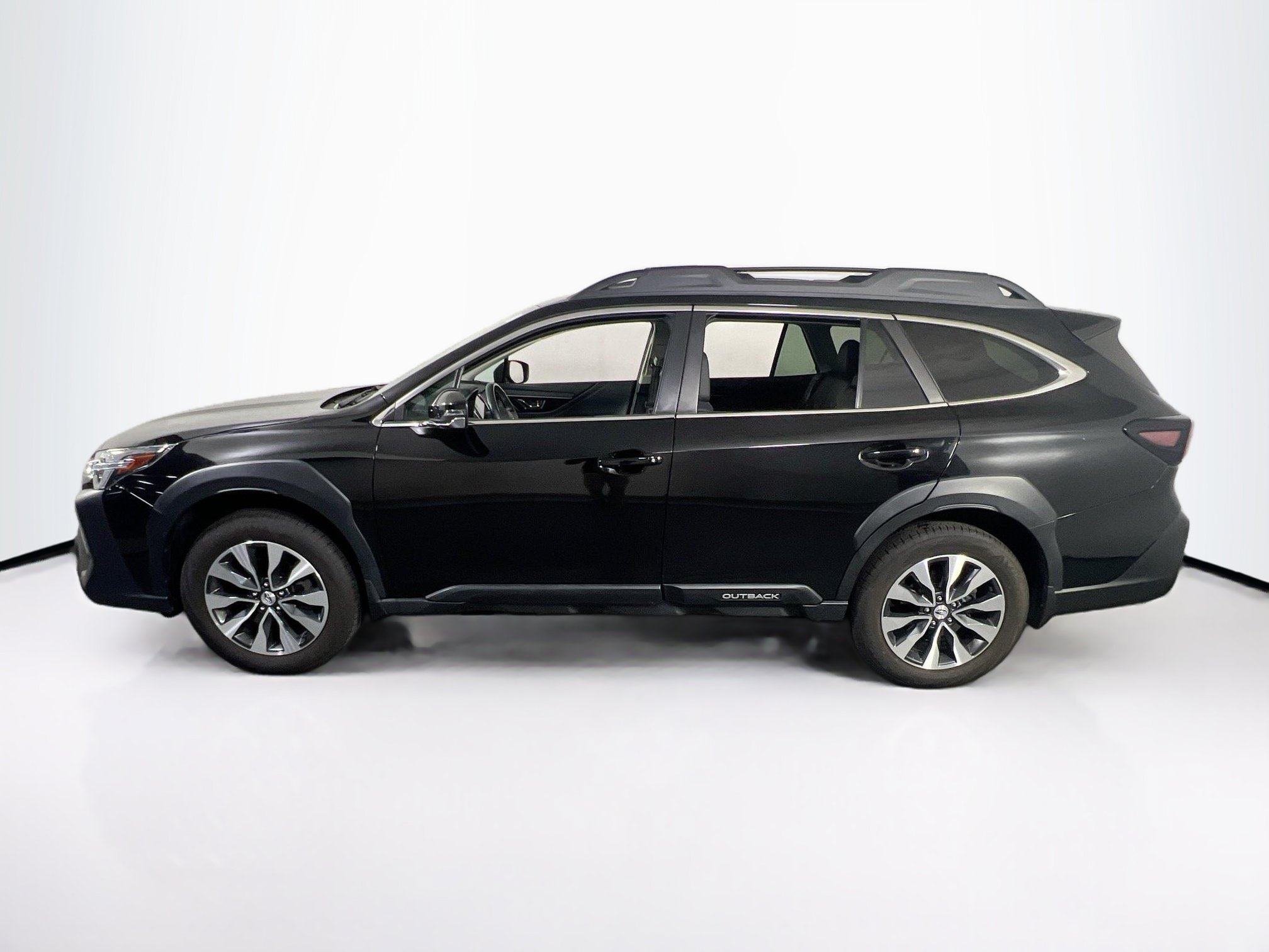 Used 2023 Subaru Outback Limited AWD/4WD image 8