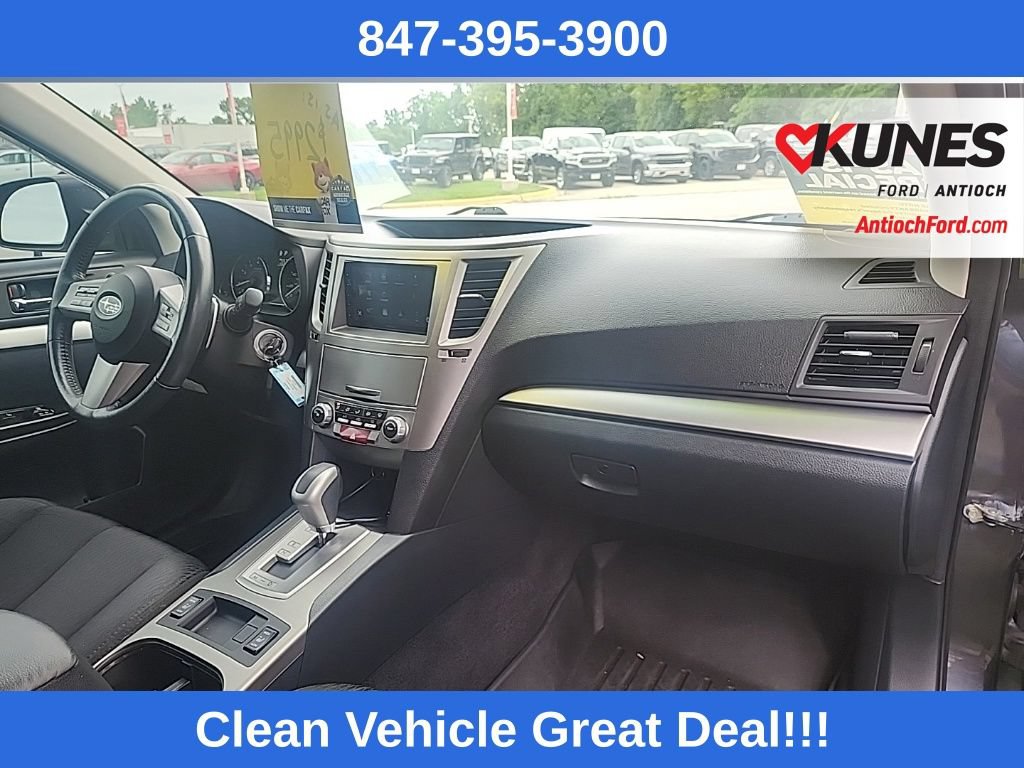 Used 2010 Subaru Outback 2.5i Premium AWD/4WD image 40