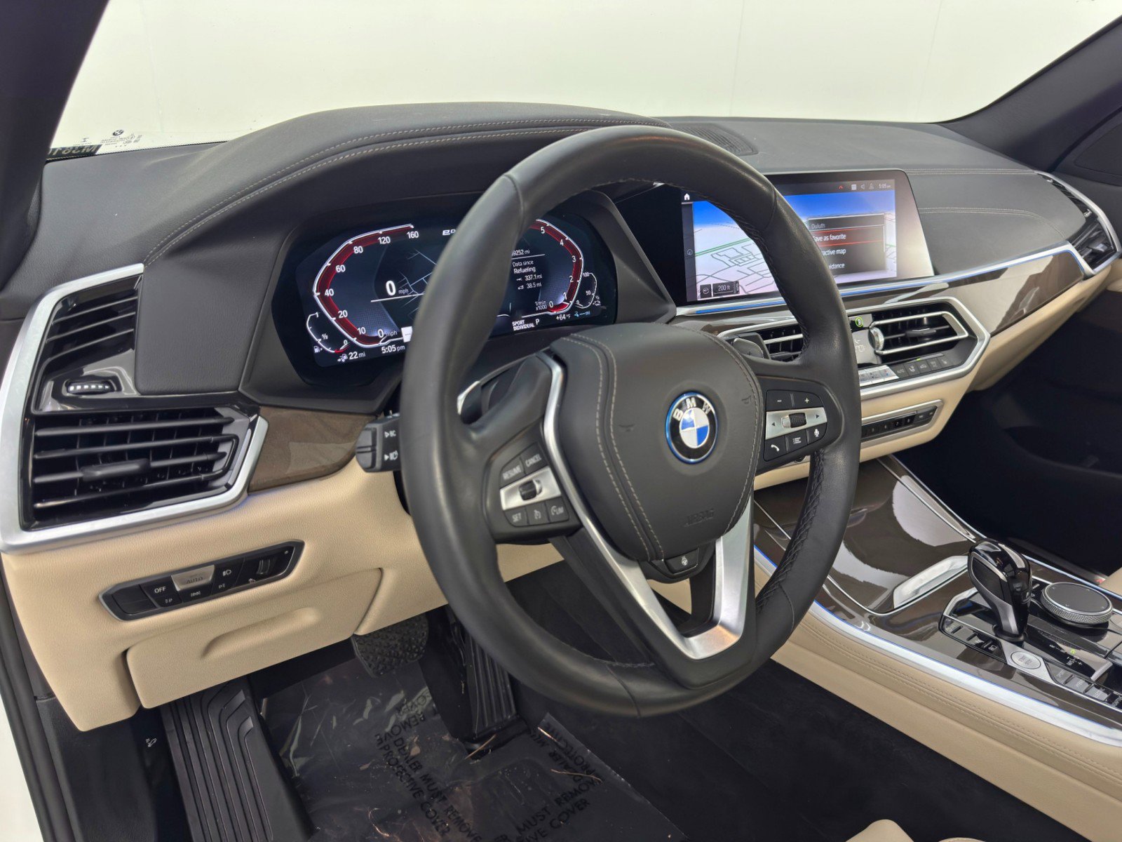Used 2022 BMW X5 xDrive45e AWD/4WD image 13