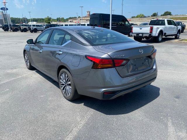 Used 2025 Nissan Altima 2.5 SV FWD image 5