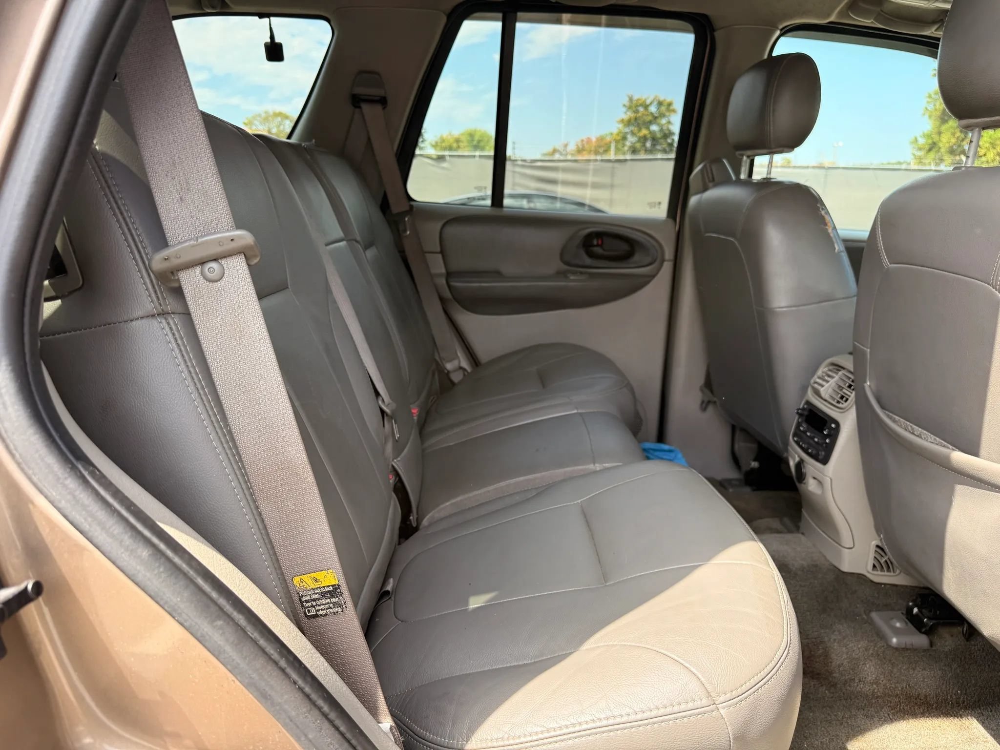 Used 2003 Chevrolet TrailBlazer LT w/ Preferred Equipment Group RWD image 20