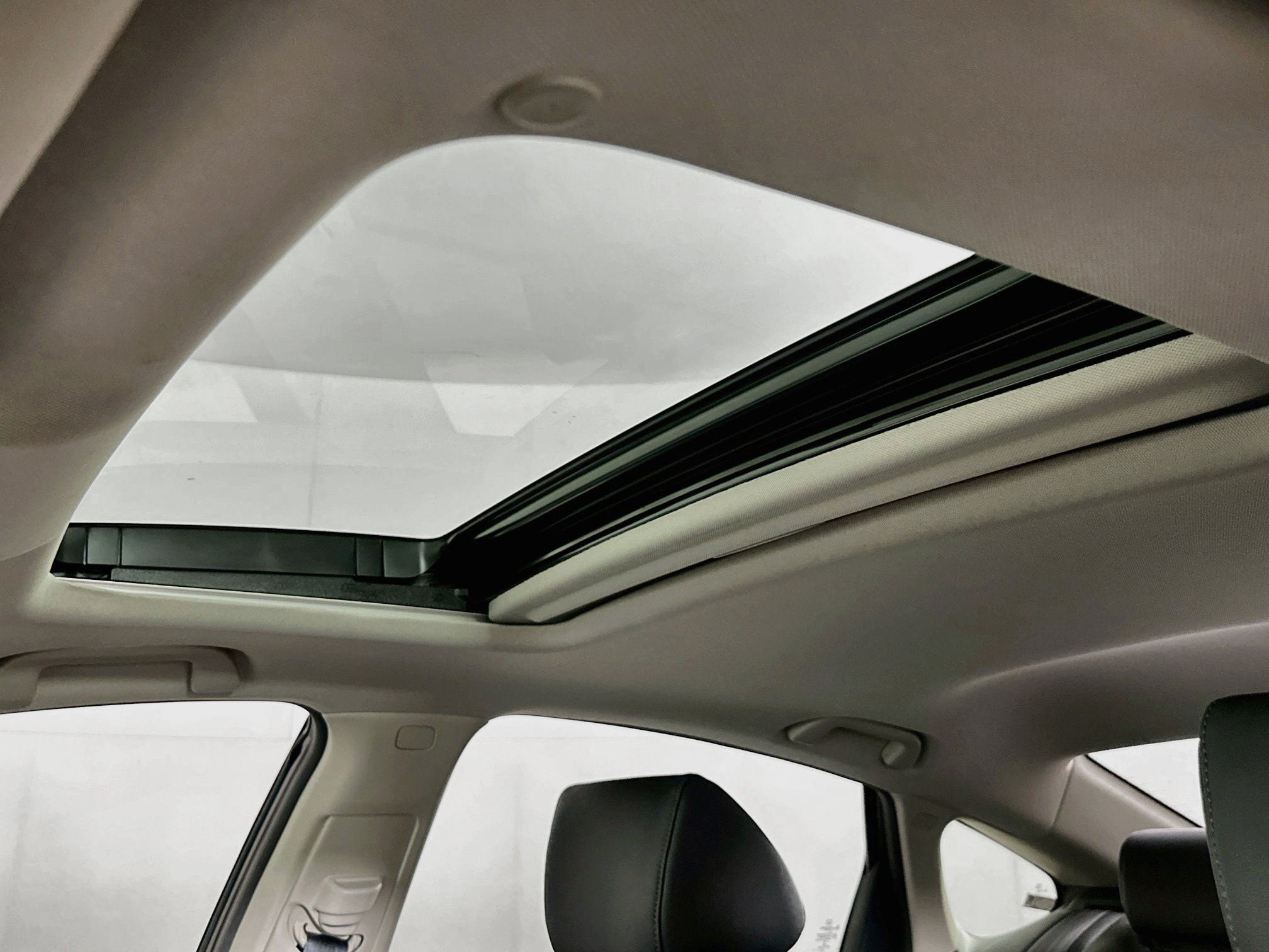 Used 2020 Honda Accord Touring image 33