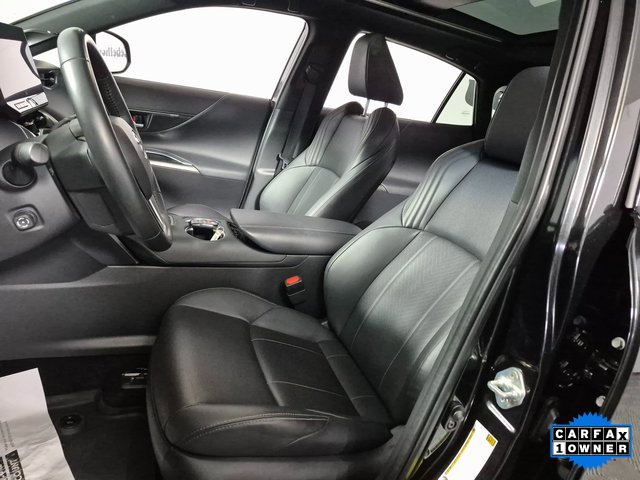 Used 2024 Toyota Venza Limited image 17