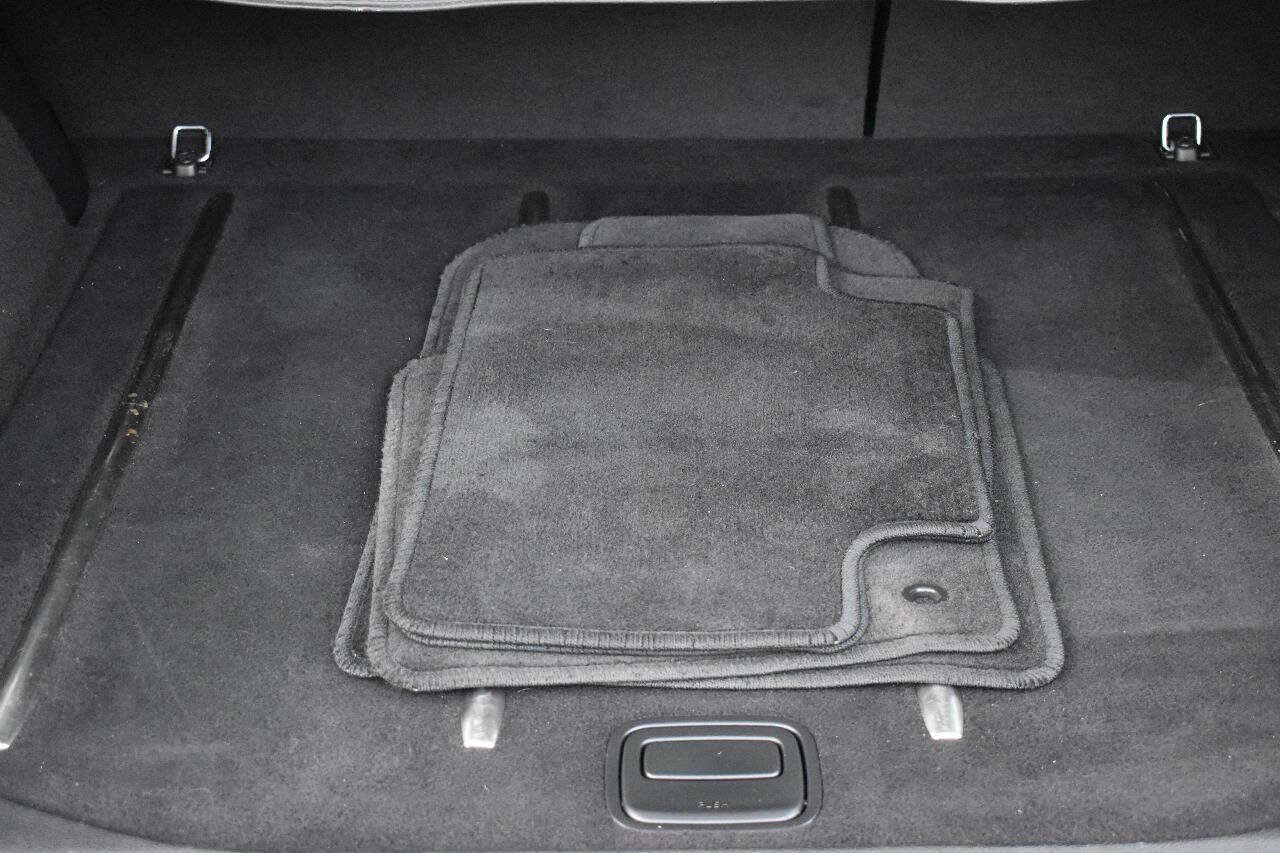 Used 2015 Jeep Grand Cherokee Limited image 39